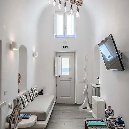 Otel Angel Luxury Fira (Santorini)