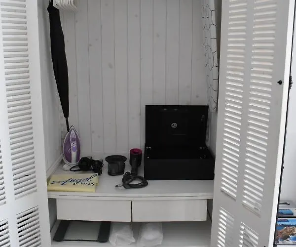 Angel Luxury Hotel 3*