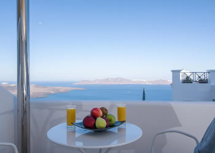 Angel Luxury Hotel Fira (Santorini)