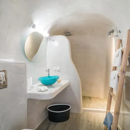 Hotel Angel Luxury 3*