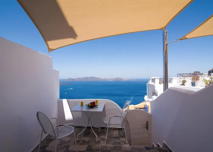 Angel Luxury Hotel 3*