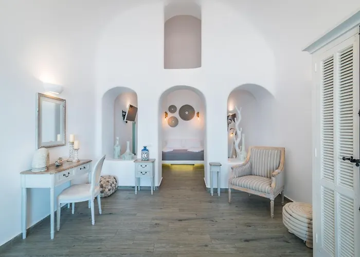 Otel Angel Luxury Fira (Santorini)